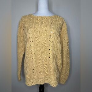 Vintage cotton handknit cable patterned crewneck boatneck sweater .